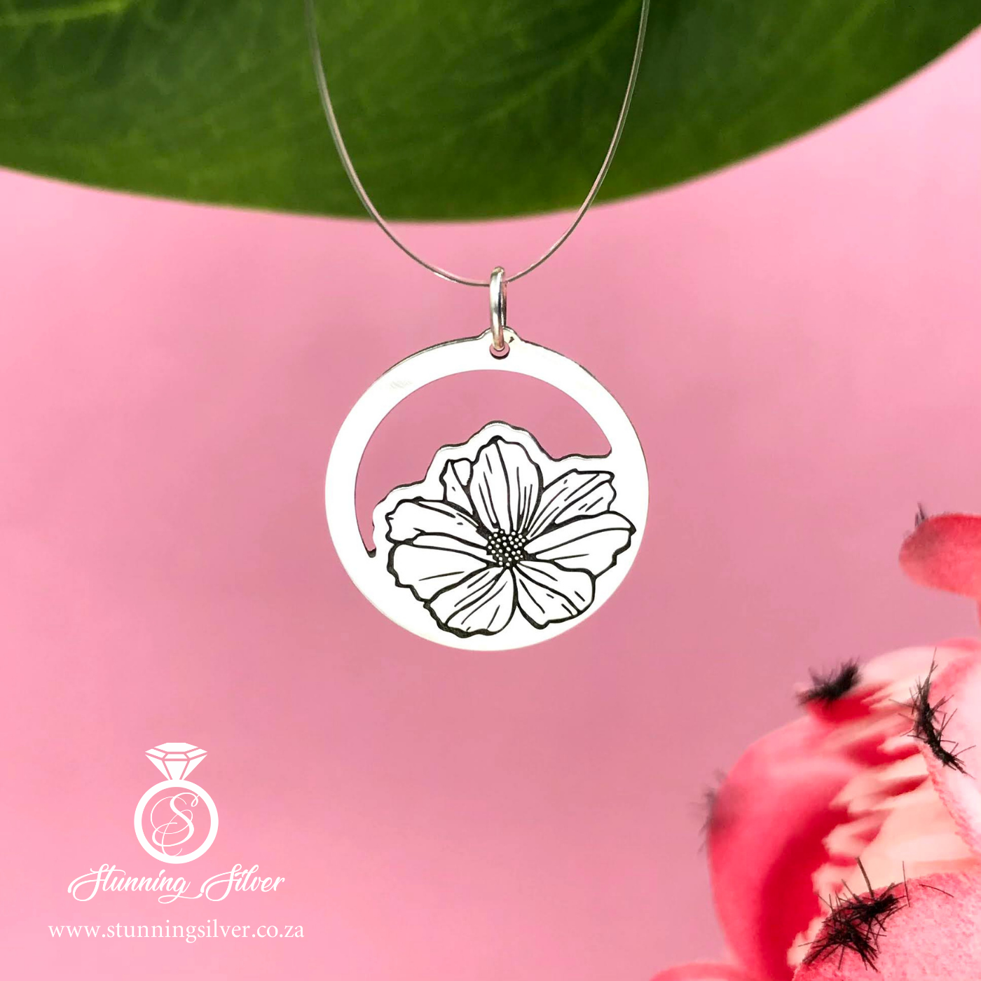 October Birth Flower Pendant - Cosmos