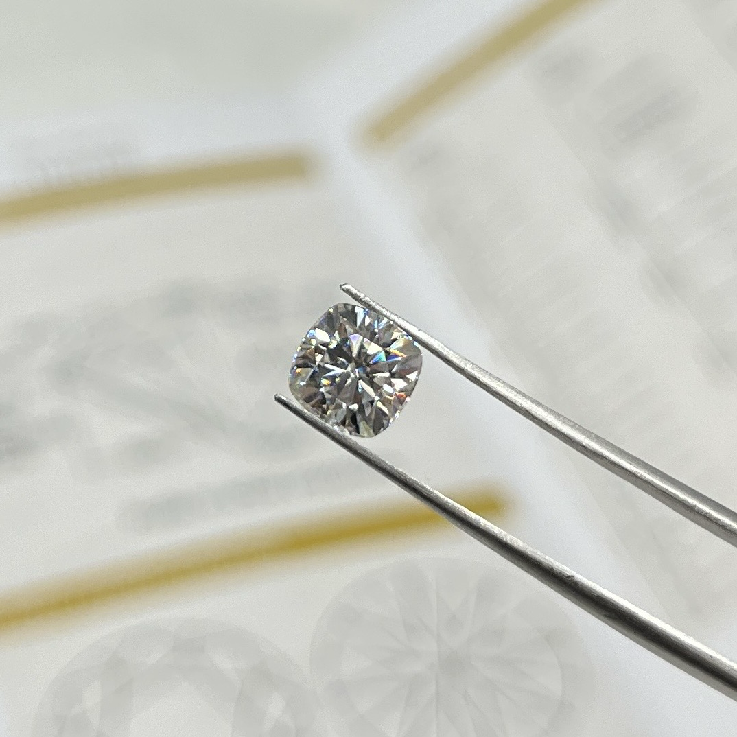1.5ct White GH Cushion Cut Moissanite