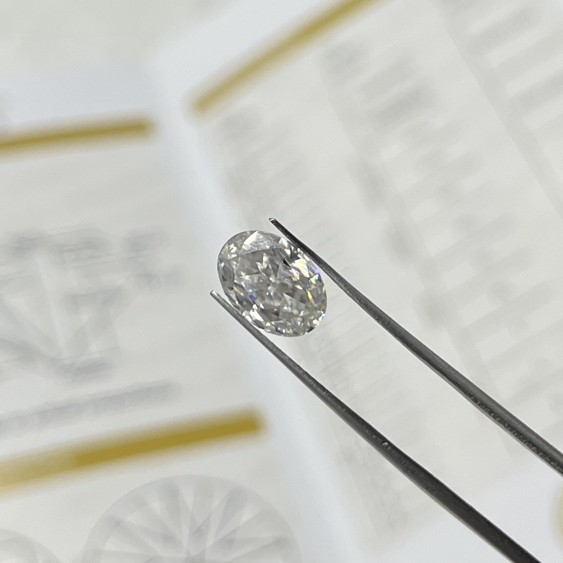 2ct White GH Oval Cut Moissanite (Copy)