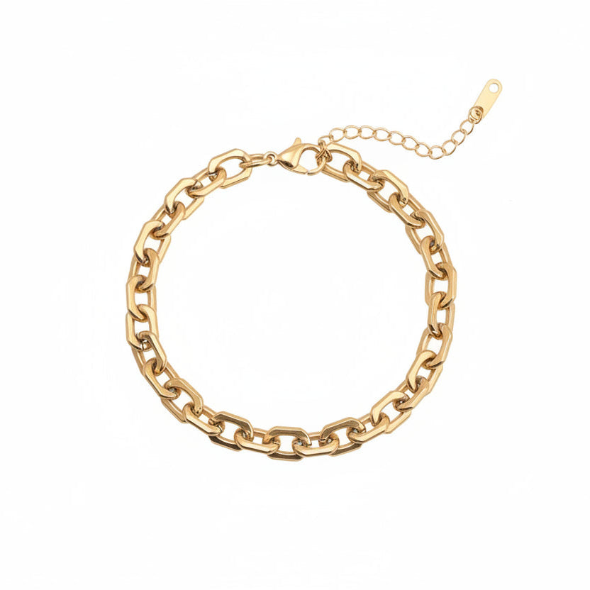 Bold Curb Bracelet