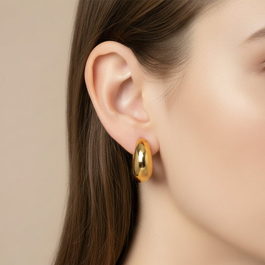 Caelis Stud Earrings