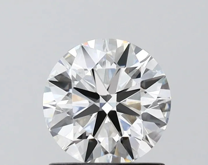 1.00ct Round Lab Grown Diamond (Colour E, Clarity VVS1, Cut EX, IGI Certified)