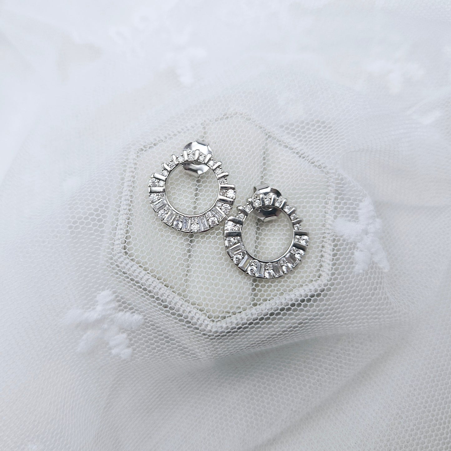 White Cubic Circle Stud Earrings