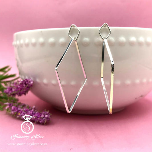 Interlinked Rhombus Hanging Earrings