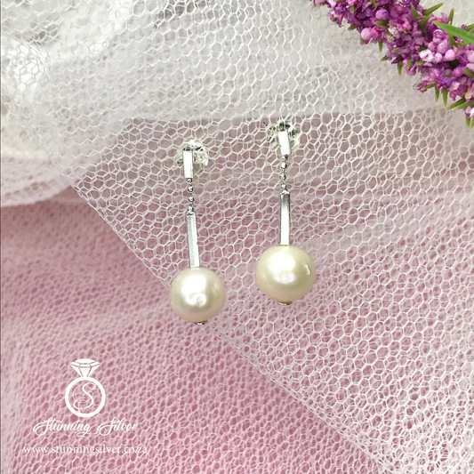 Pearl on Chain Hanging Earrings