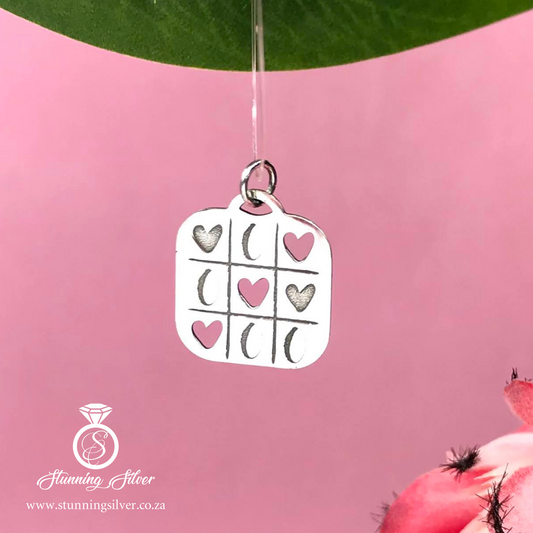 X and O Pendant