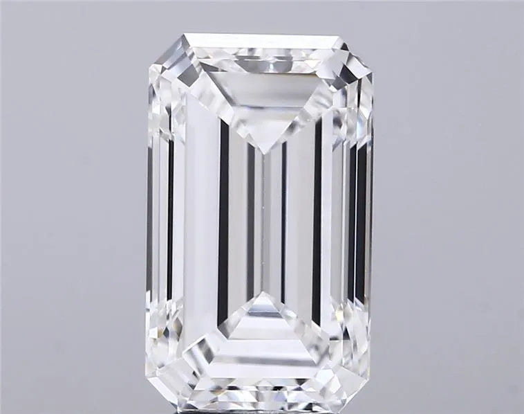 5.00ct Emerald Lab Grown Diamond (Colour F, Clarity VVS2, IGI Certified)
