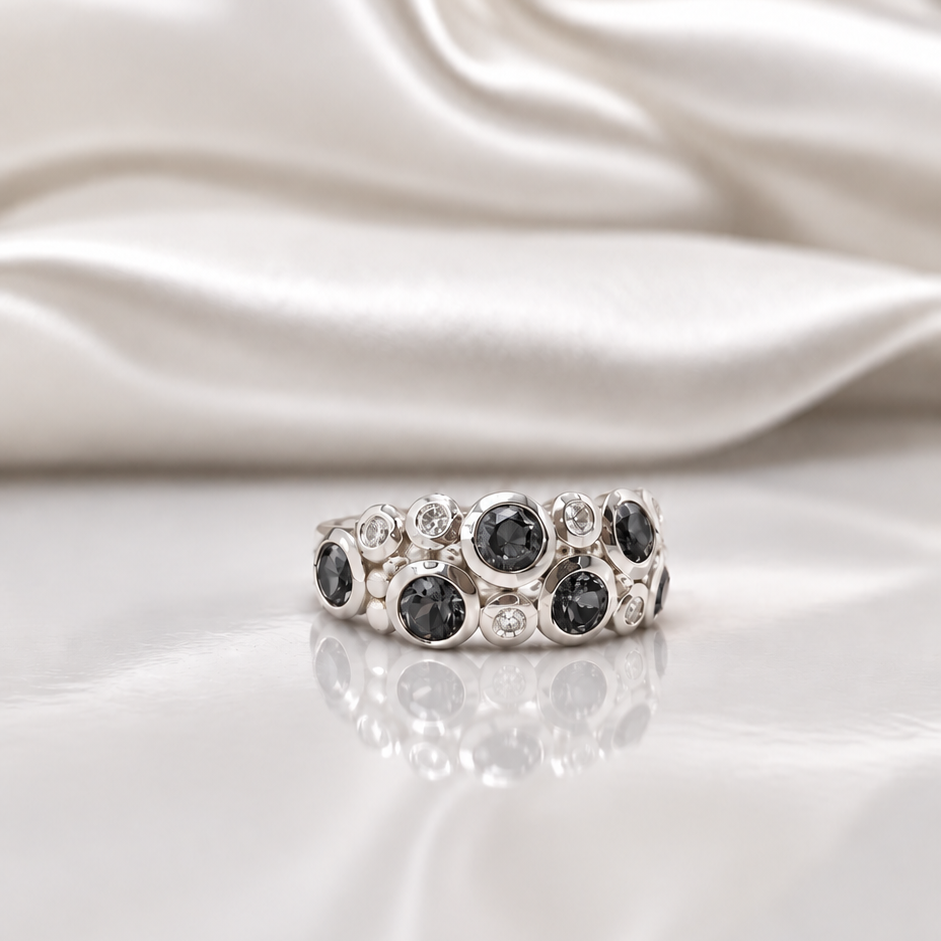Bubble Ring - Black Moissanites