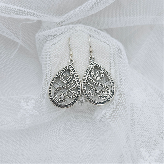 Teardrop Filigree Hanging Earrings