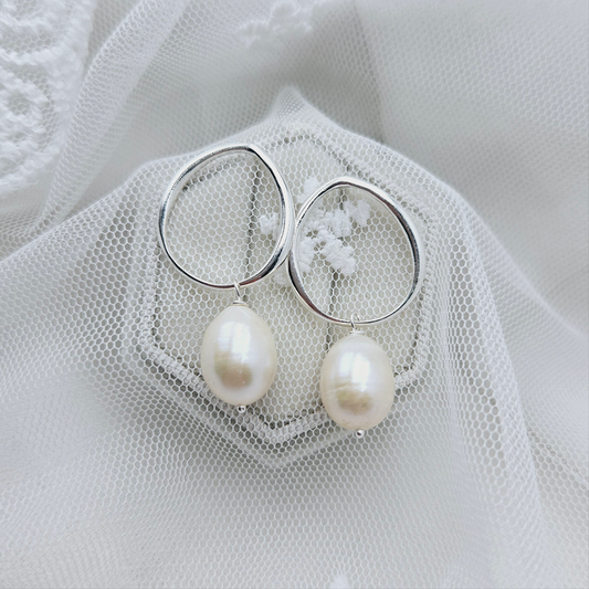 White Pearl on Circle Stud Earrings