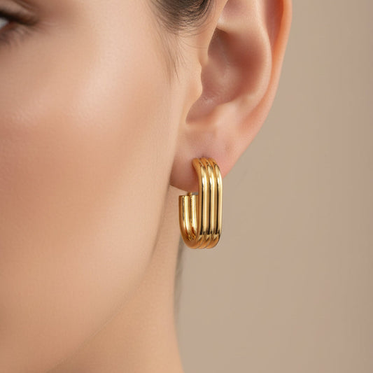 Sorelle Stud Earrings