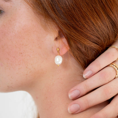 Grace in Motion Earrings