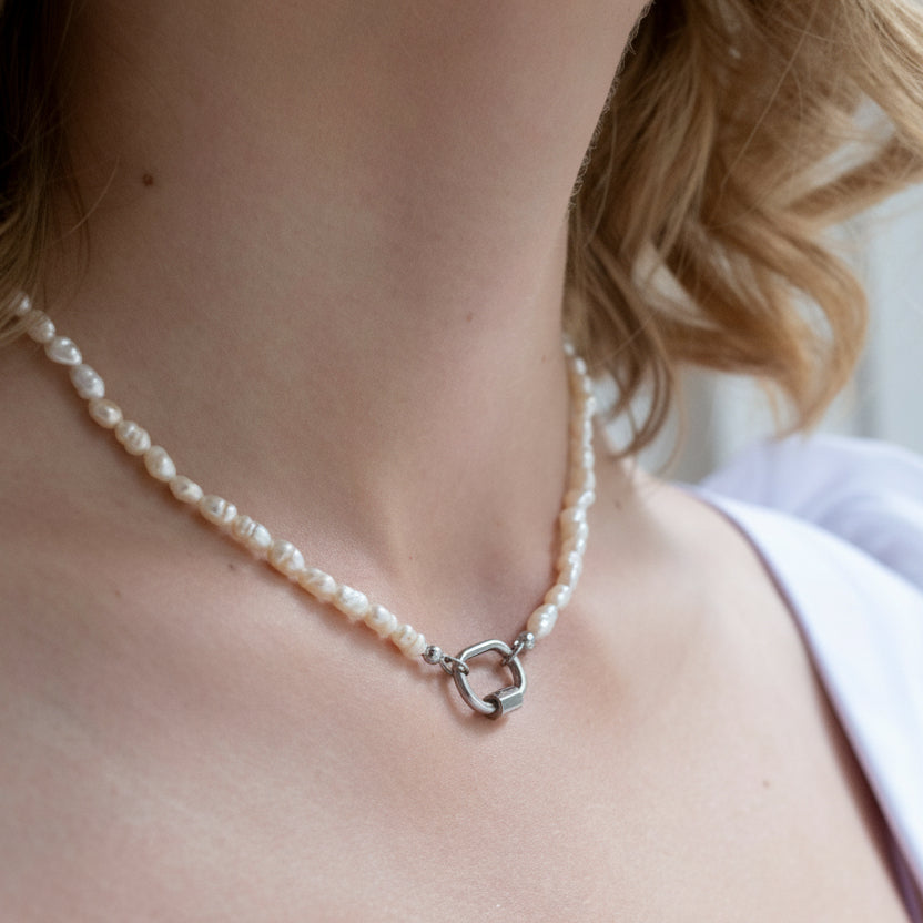 Ever Evolving Pearl Necklace Silver