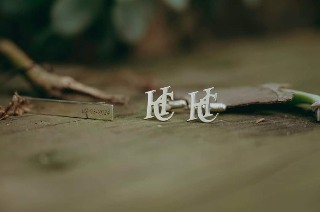 Initial Cufflinks